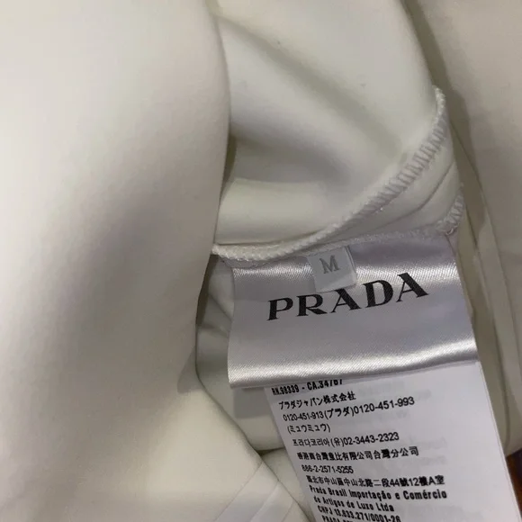 PRADA LOGO HOODIE NEW - Picture 6 of 6